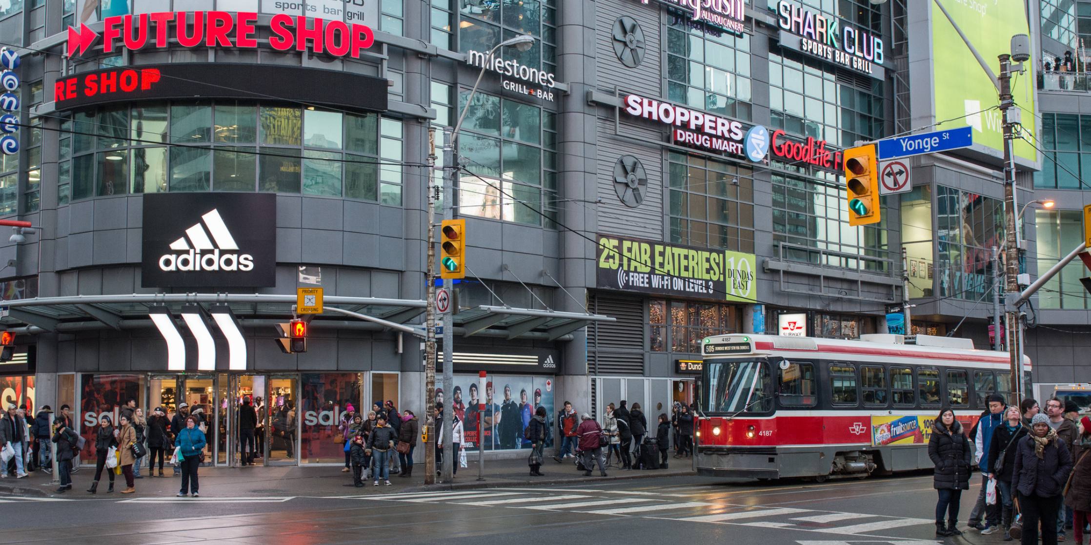 Safety Connection: Smash and Grab Prevention for Retailers